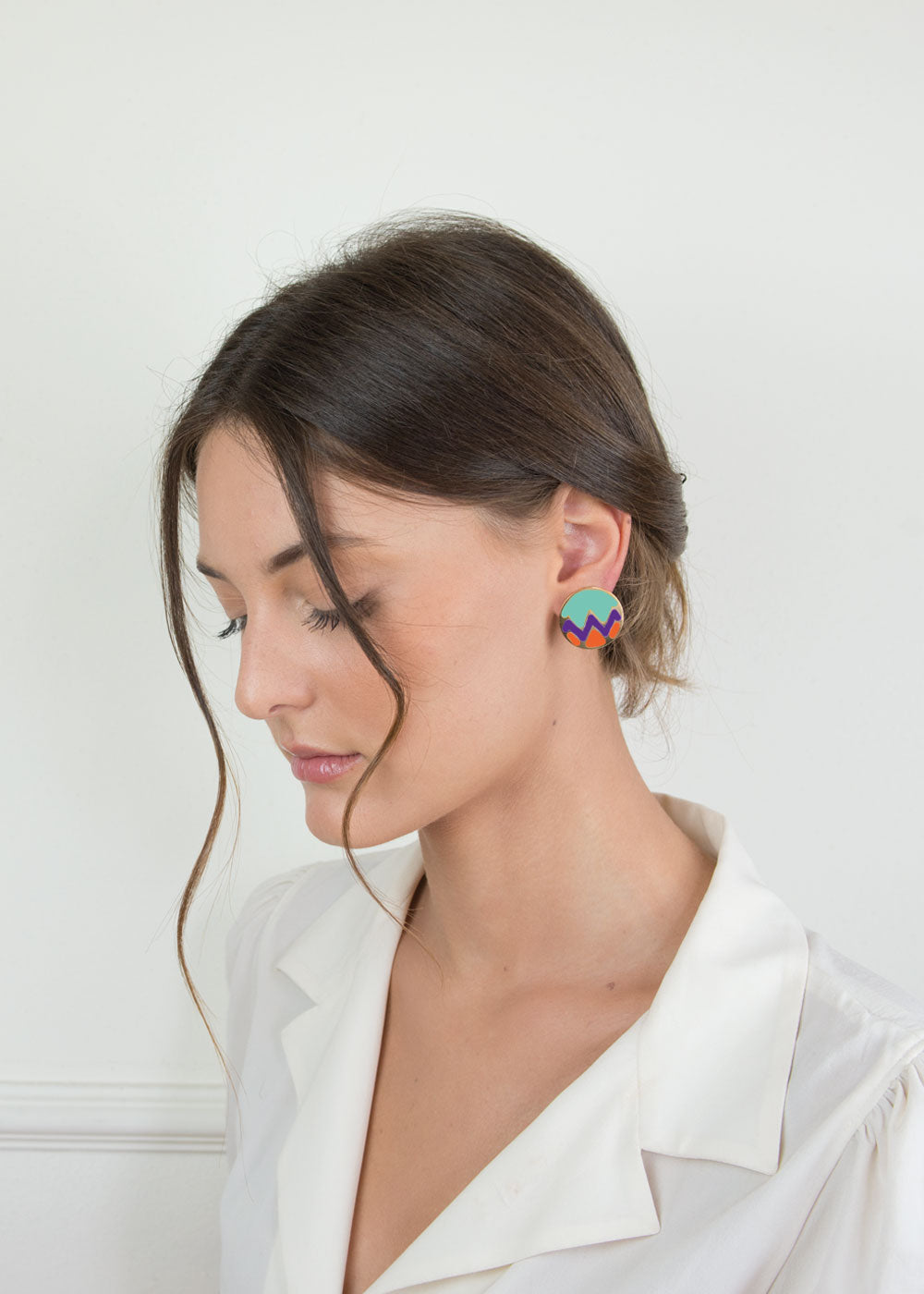 EARRINGS STUD CHEVRON