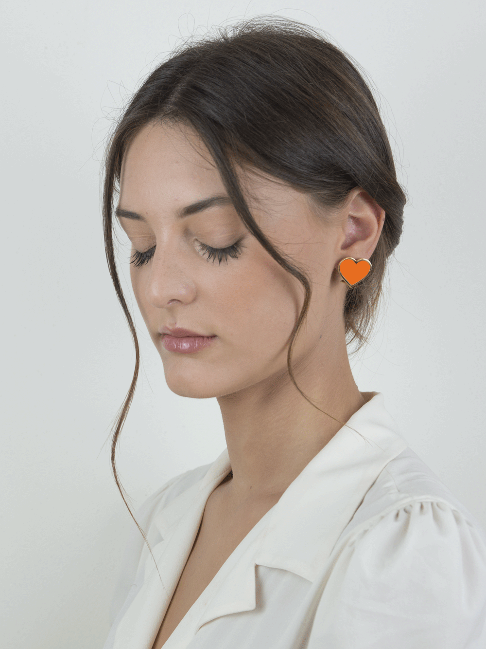 SMALL HEART STUD EARRINGS