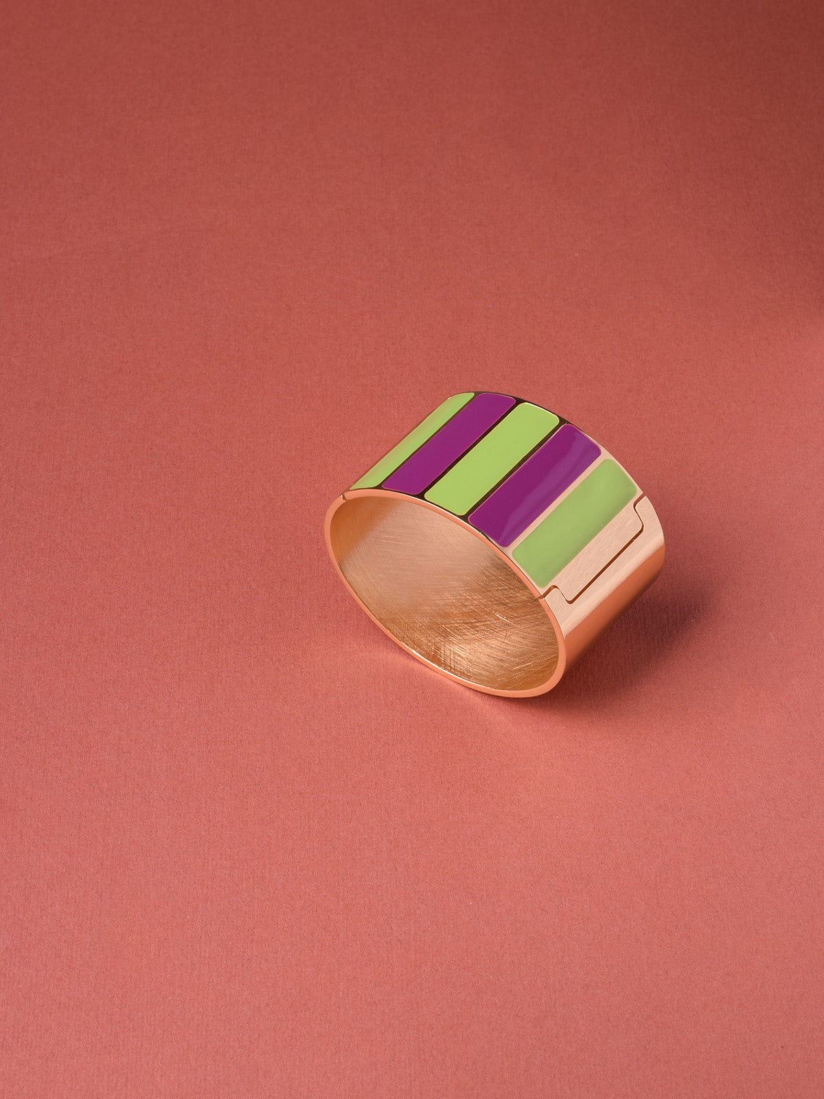 CIRCUS BANGLE