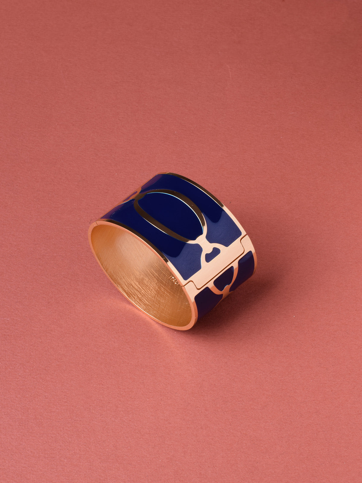 KNOT BRACELET