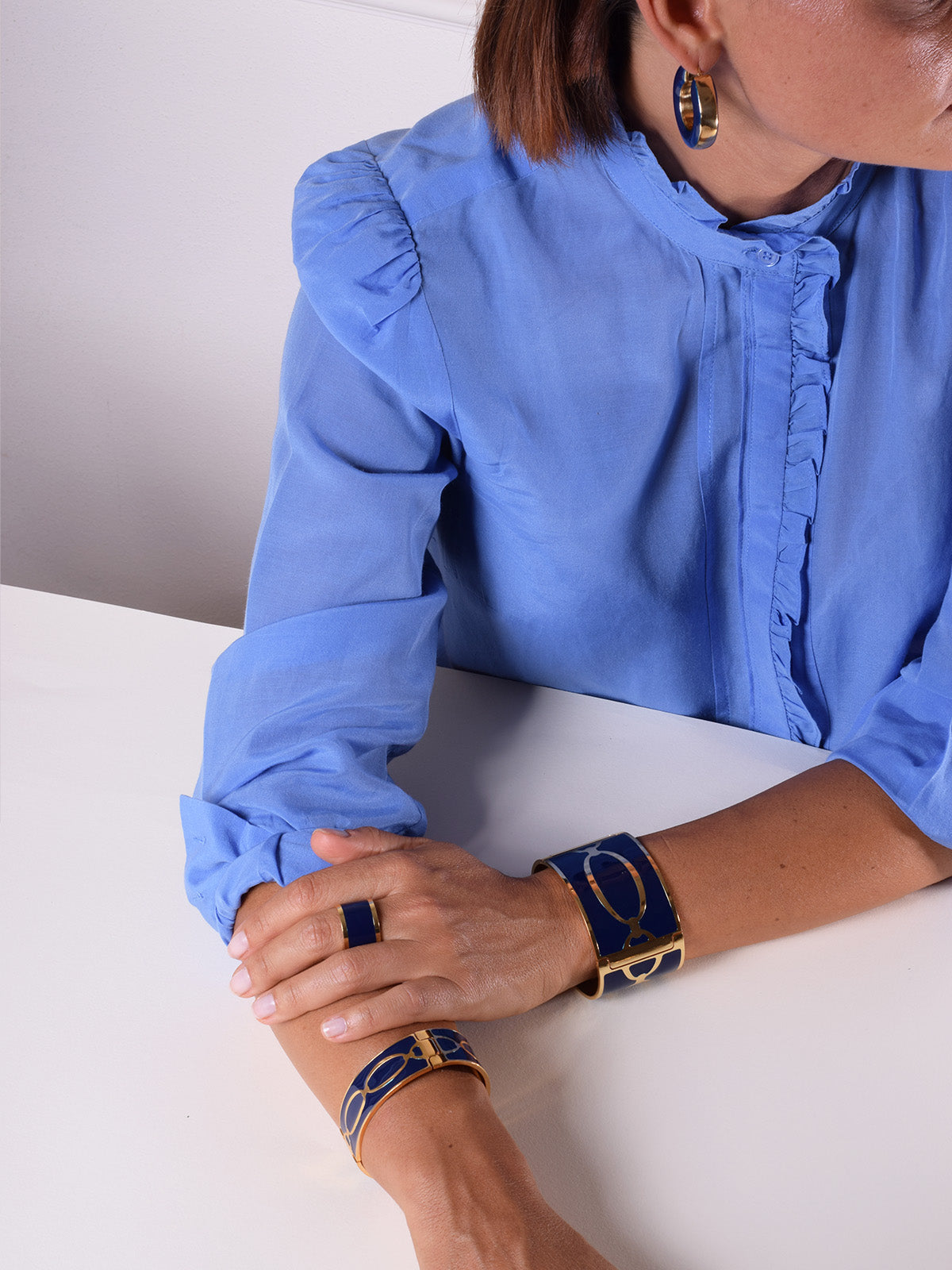 KNOT BRACELET