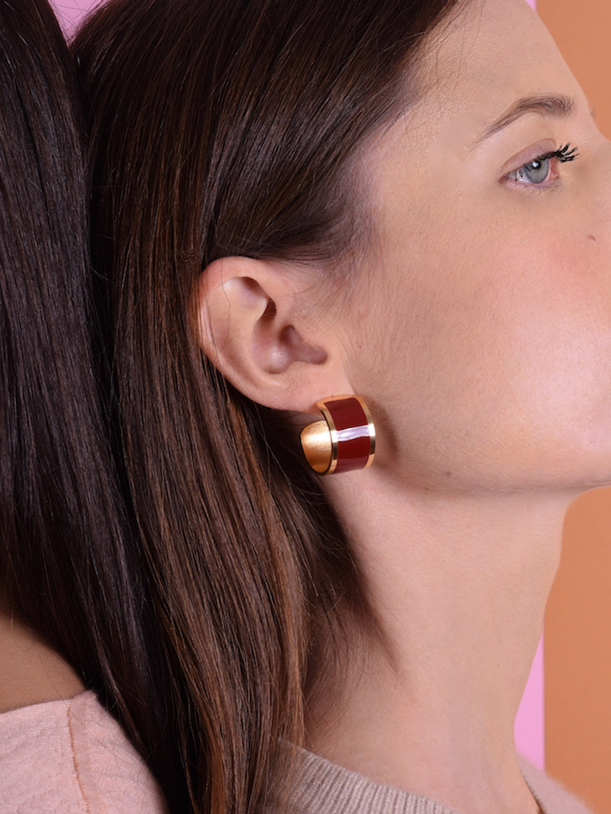 MEDIUM HOOP EARRINGS