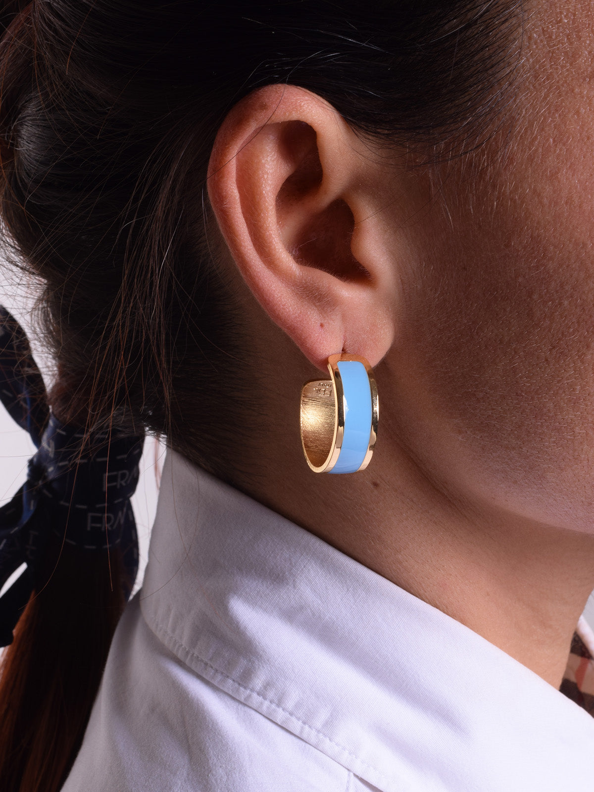 BLUE CIRCLE EARRINGS