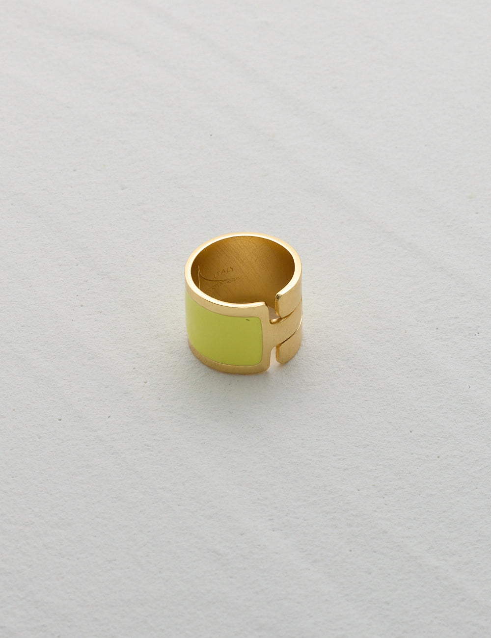 BIG ICON RING
