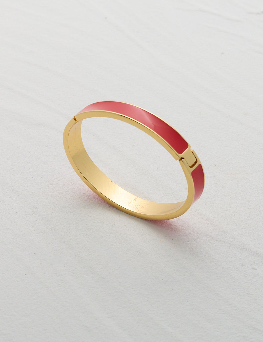 SMALL ICON BANGLE