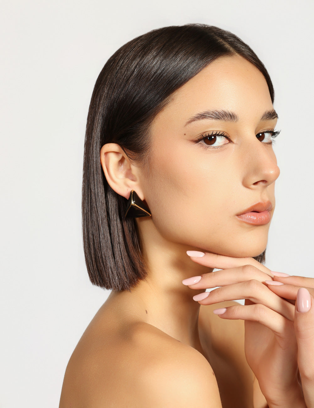 EARRINGS TRIANGLE SMALL