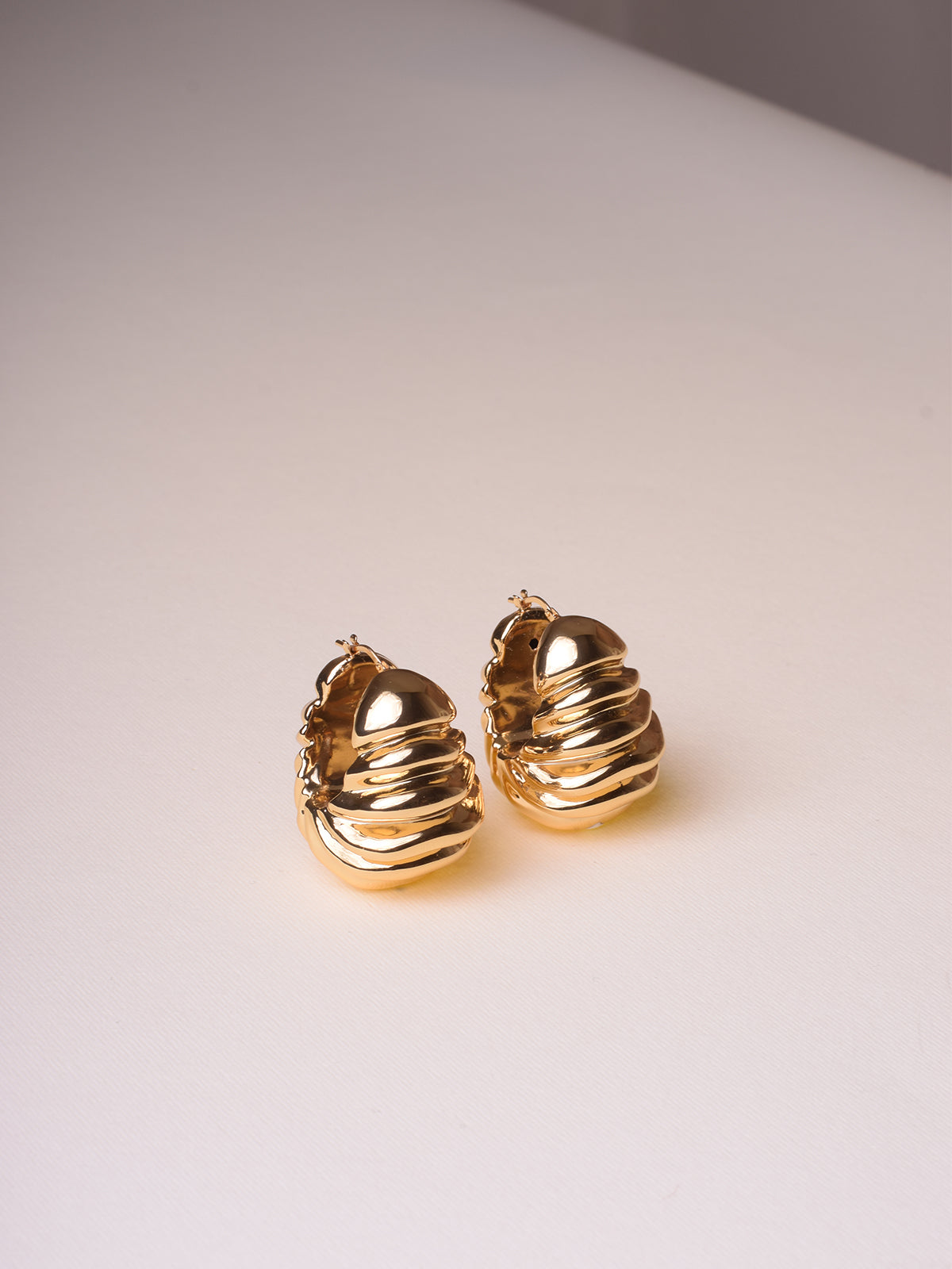 EARRINGS DRAPE