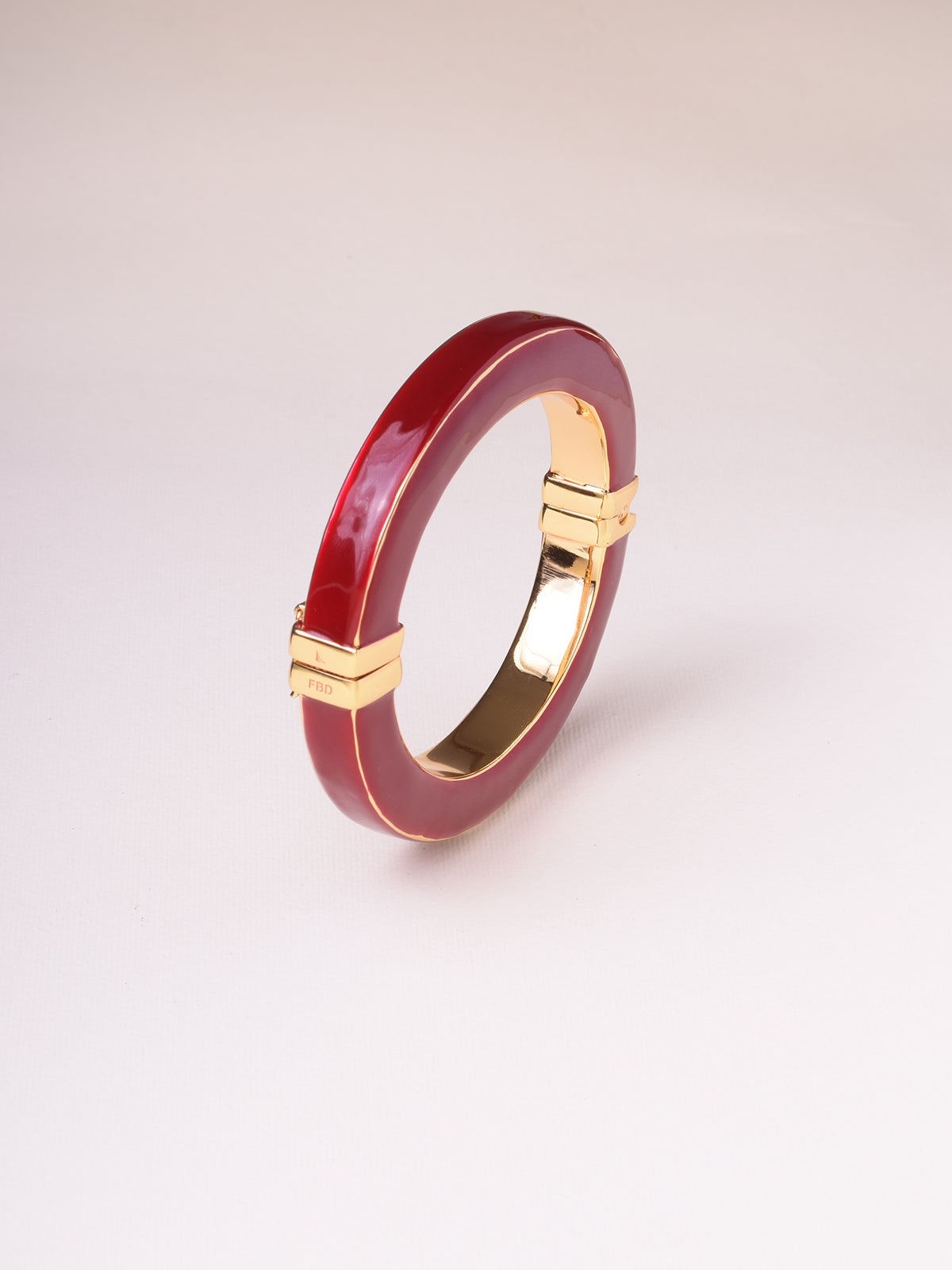 BANGLE OLIVIA