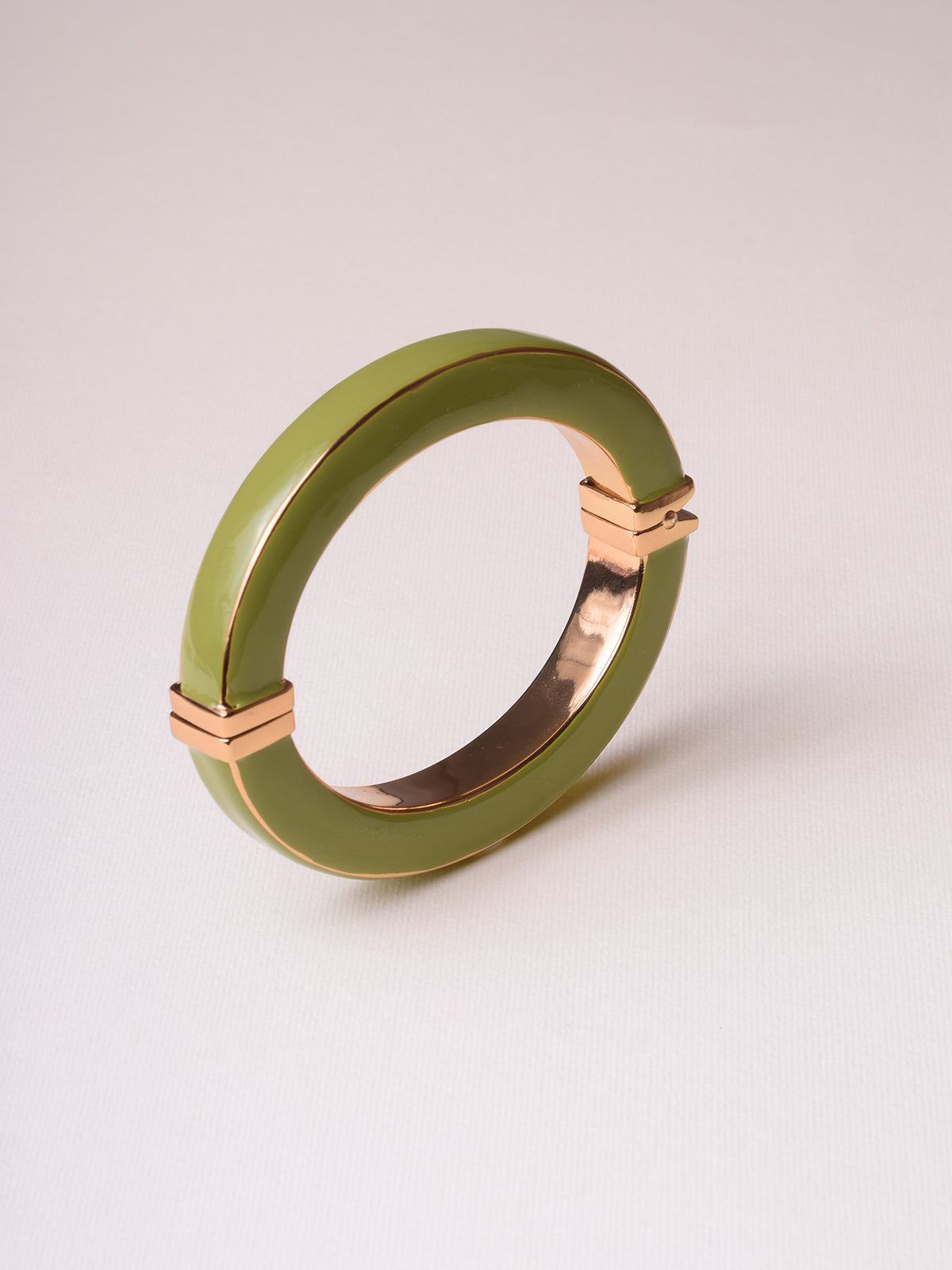 BANGLE OLIVIA