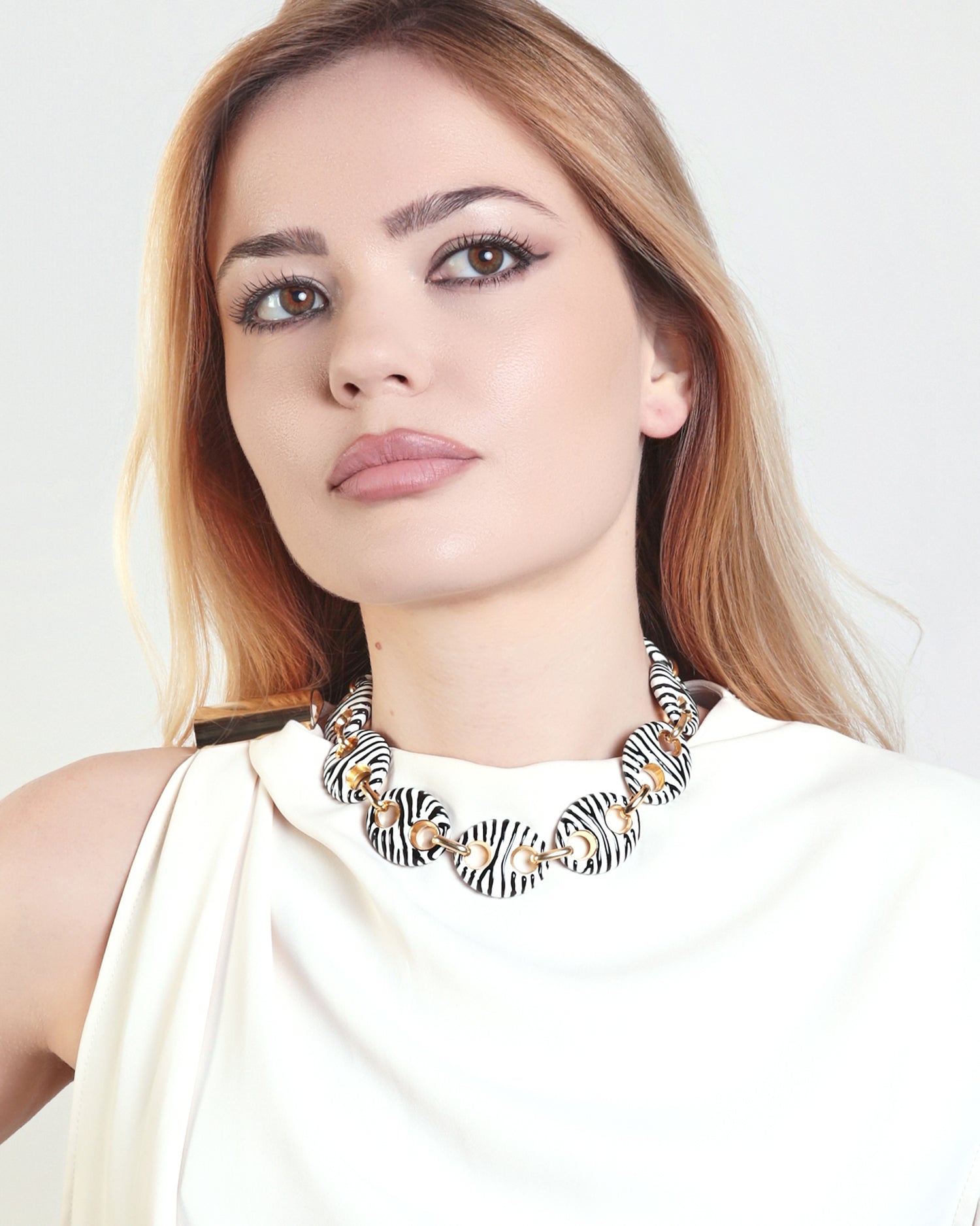 NECKLACE MARINA ZEBRA LARGE