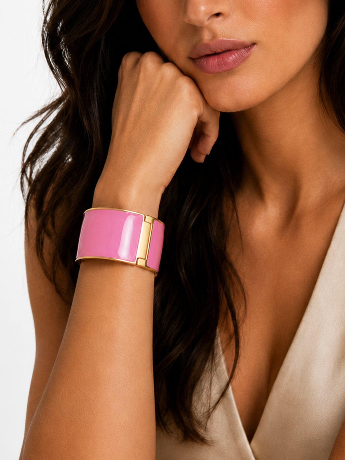 LARGE ICON BANGLE