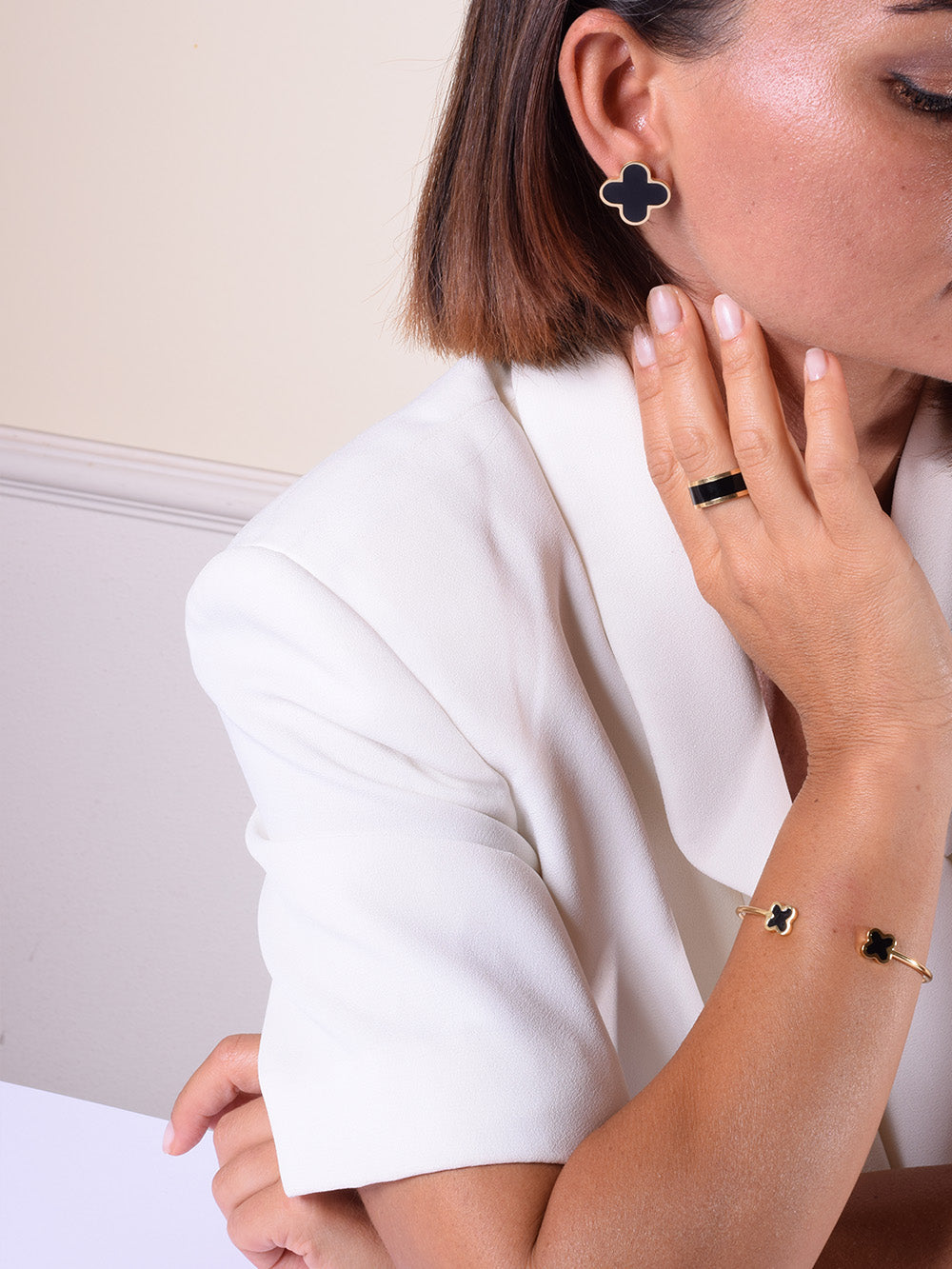 STUD EARRINGS QUATERFOIL