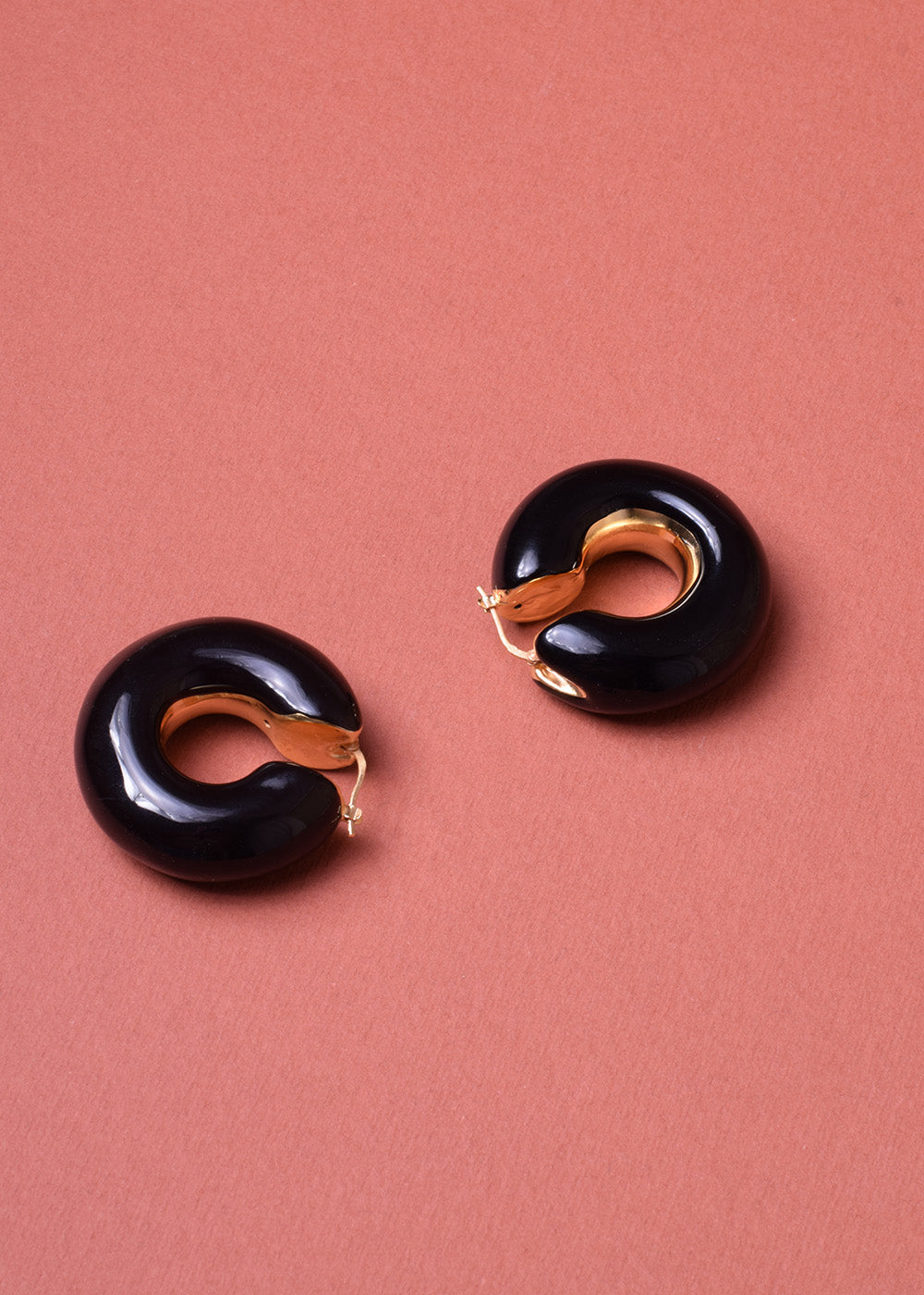 HOOP EARRINGS COLETTE BLACK