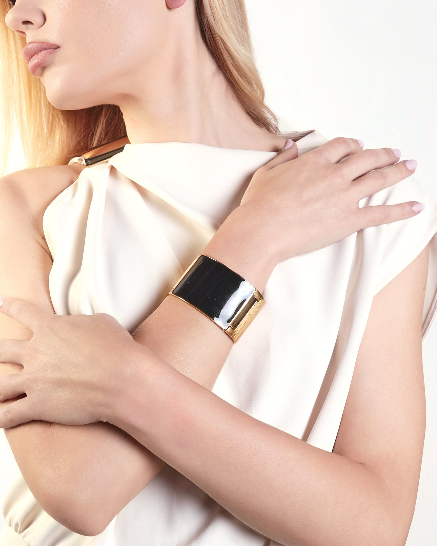 BRACCIALE 16A