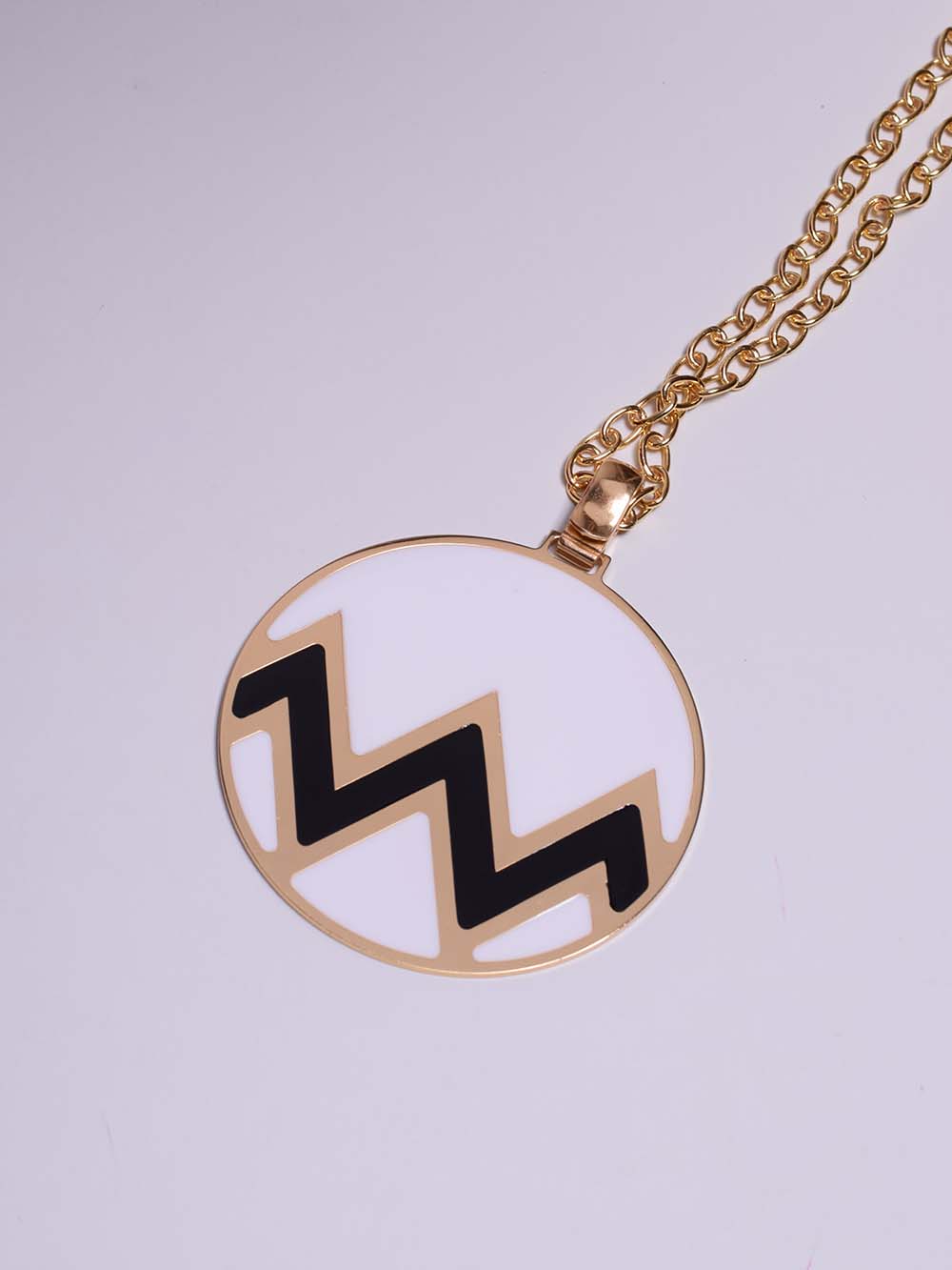 PENDENTE CHEVRON