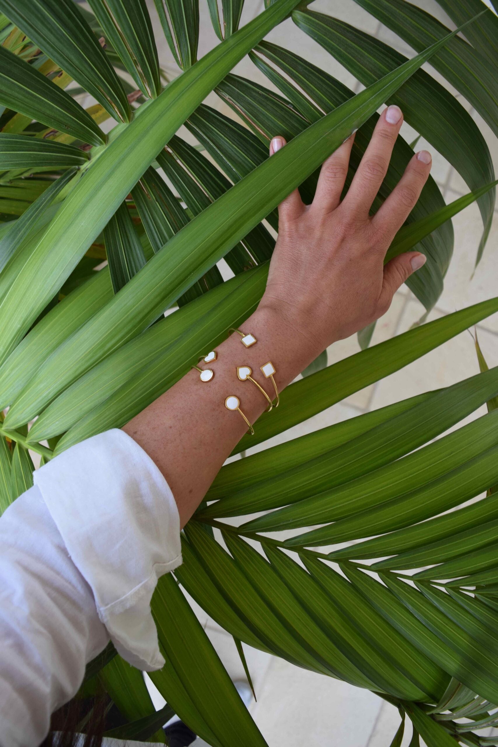 QUADRATO WIRE BANGLE 