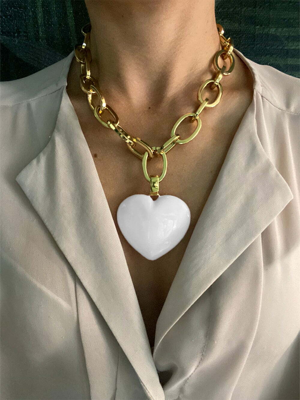 NECKLACE + ROUNDED HEART PENDANT