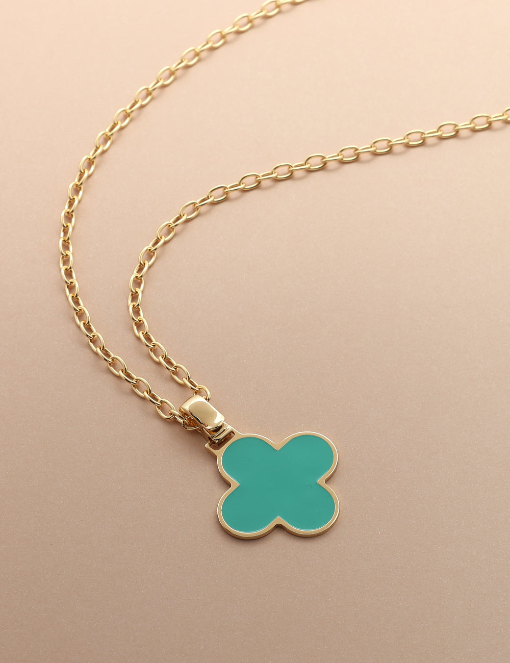 COLLANA CON QUADRIFOGLIO