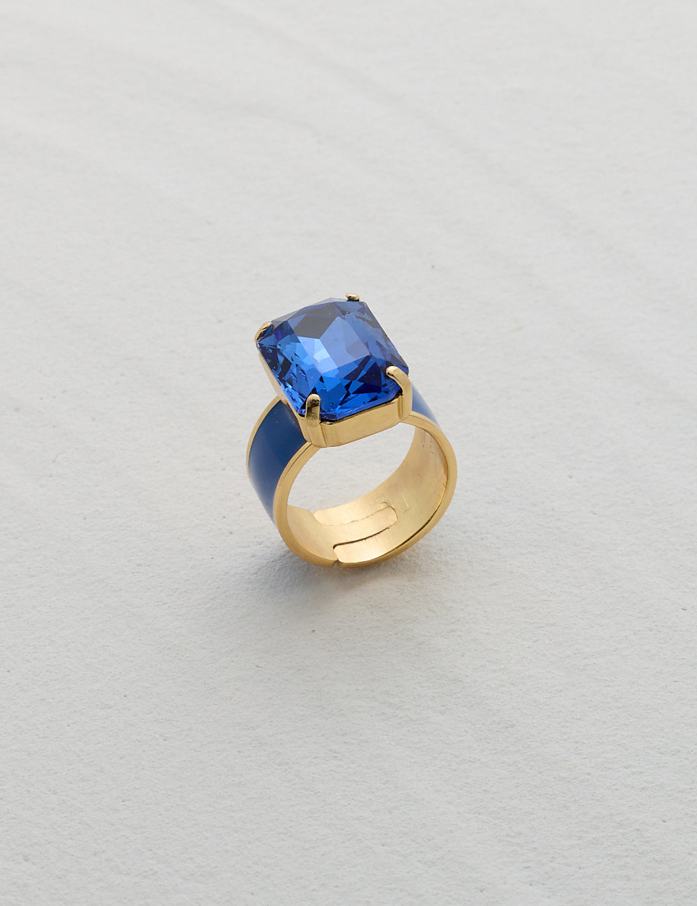 BIG CRYSTAL RING