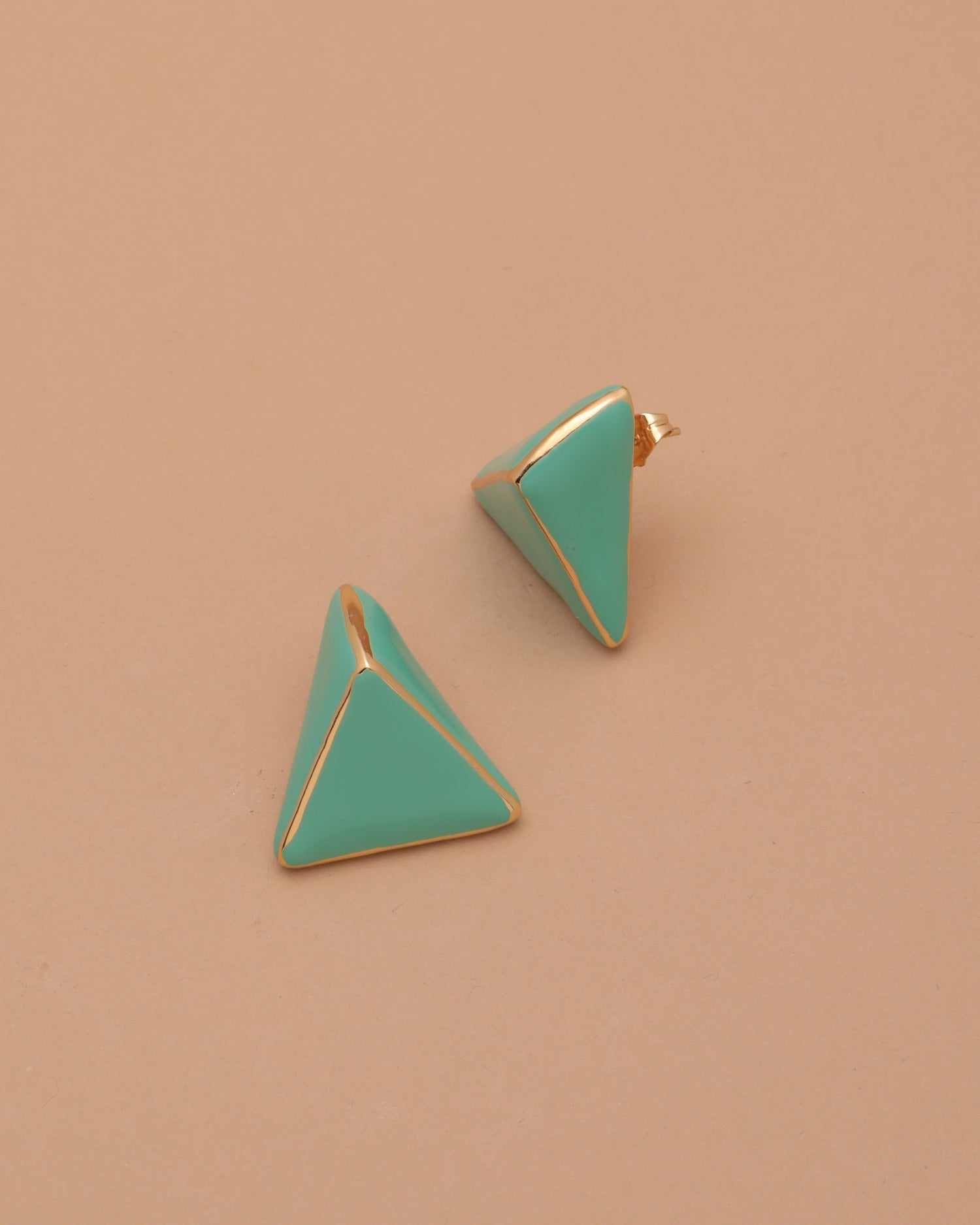 ORECCHINI TRIANGOLO PICCOLO