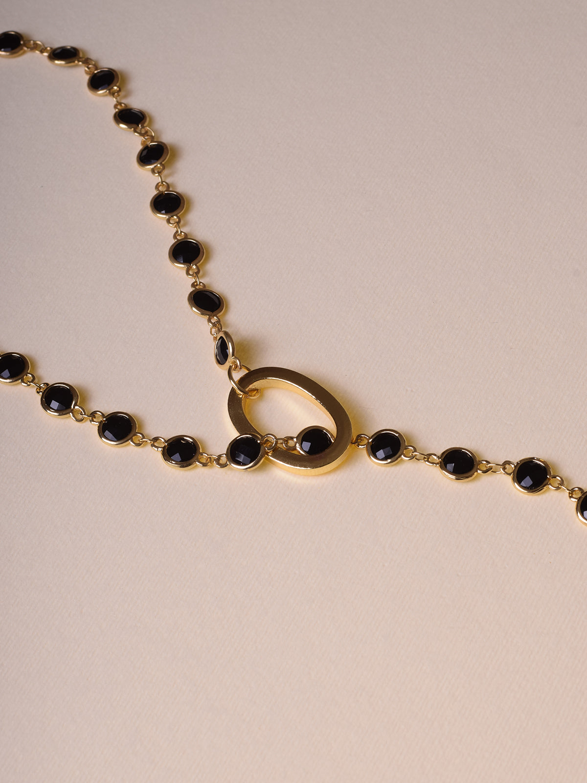 ROSARIO NECKLACE TIE