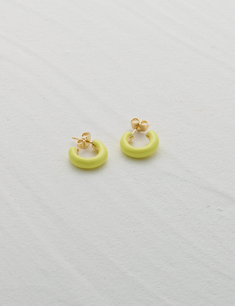 MINI EARRINGS HUGGIE HOOP