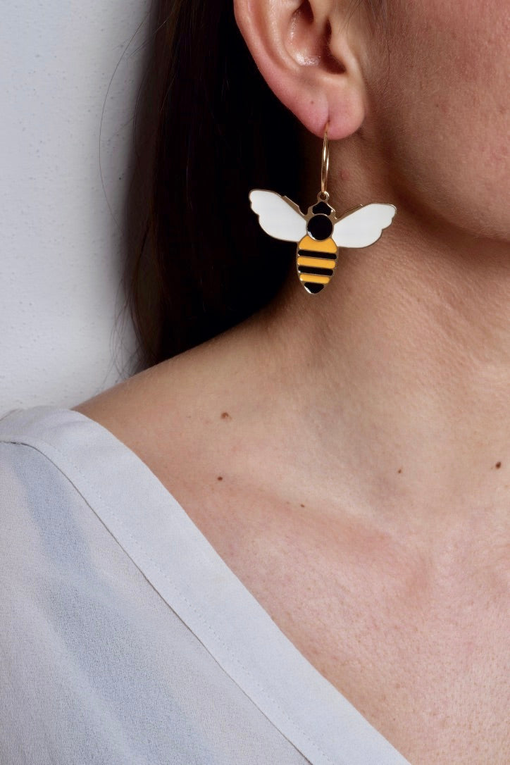 HOOP BEE EARRINGS